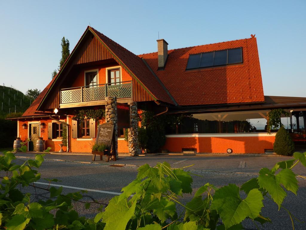 Wohlmuth-Lueckl Hotel คิทเซค อิม เซาซาล ภายนอก รูปภาพ